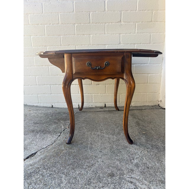 Ethan Allen Vintage Ethan Allen French Country Drop Leaf Table For Sale - Image 4 of 7