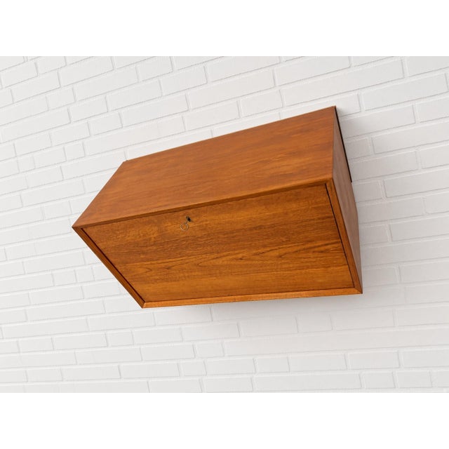 Cado Teak Bar Cabinet by Poul Cadovius for CADO, 1960s For Sale - Image 4 of 11