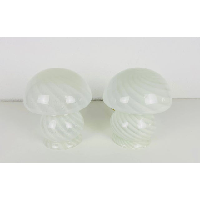 1970s Vetri d‘Arte Murano Glass Mushroom Table Lamps, Italy- A Pair For Sale - Image 9 of 10