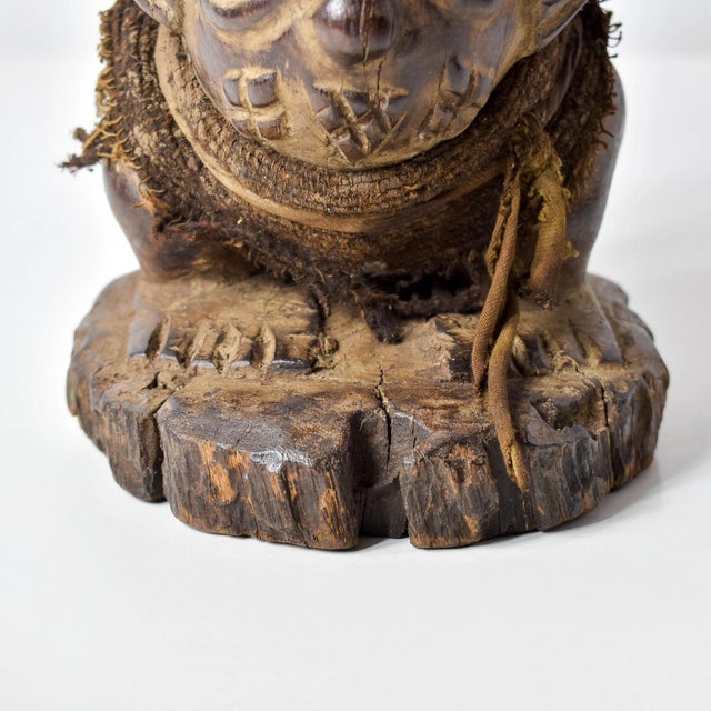 Early 20th Century Chokwe Figure For Sale - Image 13 of 17