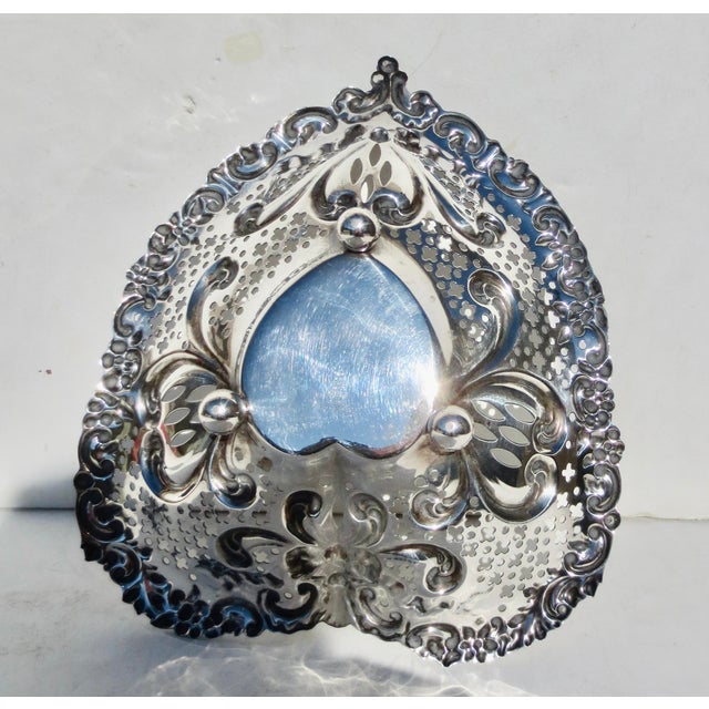Sterling Silver Gorham Chantilly Heart Dish/ Fruit Bowl 10 Ozs. For Sale In New York - Image 6 of 9