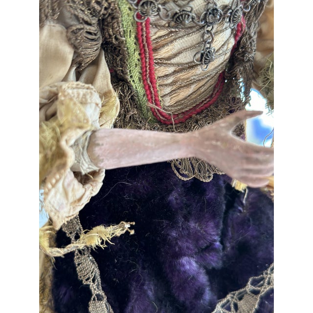 Neapolitan Nativity Woman in Traditional Dress Figure, 1780s For Sale - Image 9 of 18