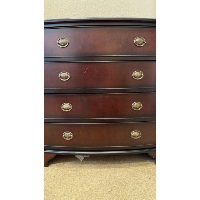 English 1990s Dresser Vintage Bombay & Company For Sale - Image 3 of 7