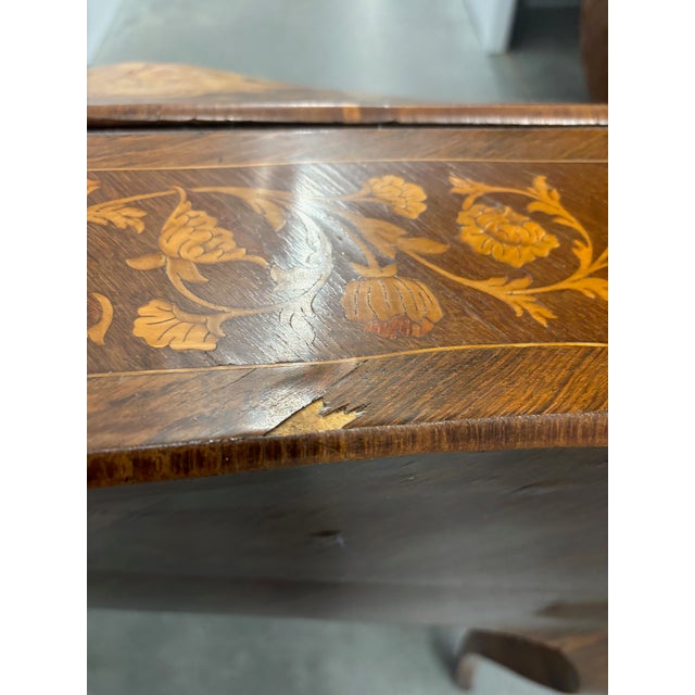 Late 19th Century Exquisite Louis XVI Style Marquetry Bureau en Pente For Sale - Image 13 of 18