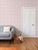 2020s Austen Gingham Small Check Traditional Wallpaper – Powder Pink 3 Yard Roll For Sale - Image 5 of 7