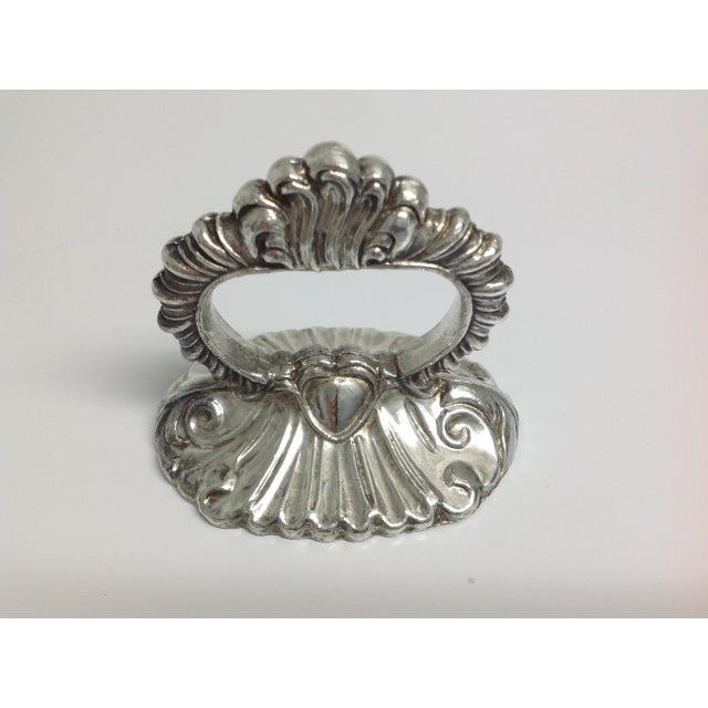 English Silver Plate Handle for Covered Entree Dish For Sale - Image 3 of 6
