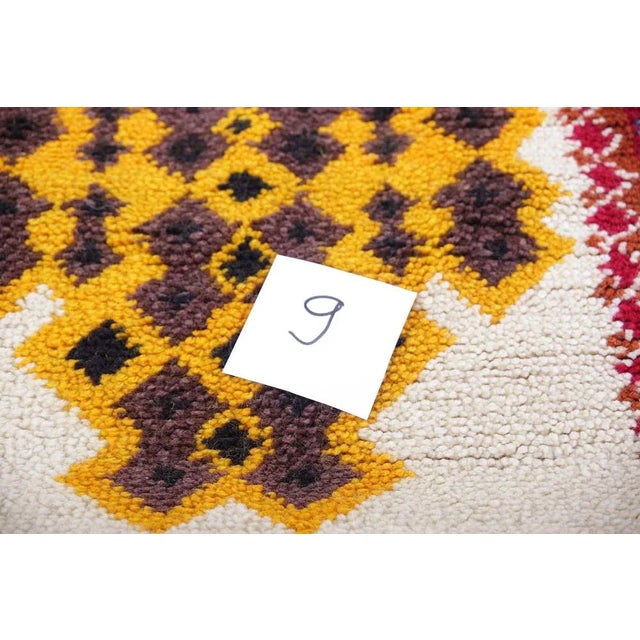 1960s Mid-Century Czechoslovakian Wool Runner Rug, 1960s For Sale - Image 5 of 9