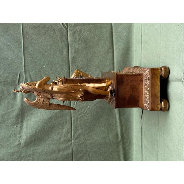 White Empire Mantel Clock in Mercury-Gilt Bronze, France, Early 19th Century For Sale - Image 8 of 13