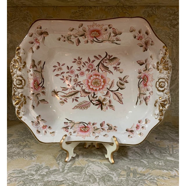 The pattern is printed and painted underglaze on ‘New Fayence’, an ivory-coloured earthenware. This body was first...