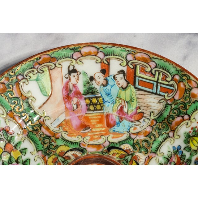 Ceramic Wonderful Collection (4) Antique Chinese Export Small Rose Medallion Porcelain Plates Hand Painted Famille Rose Chinoiserie Home Decor For Sale - Image 7 of 18