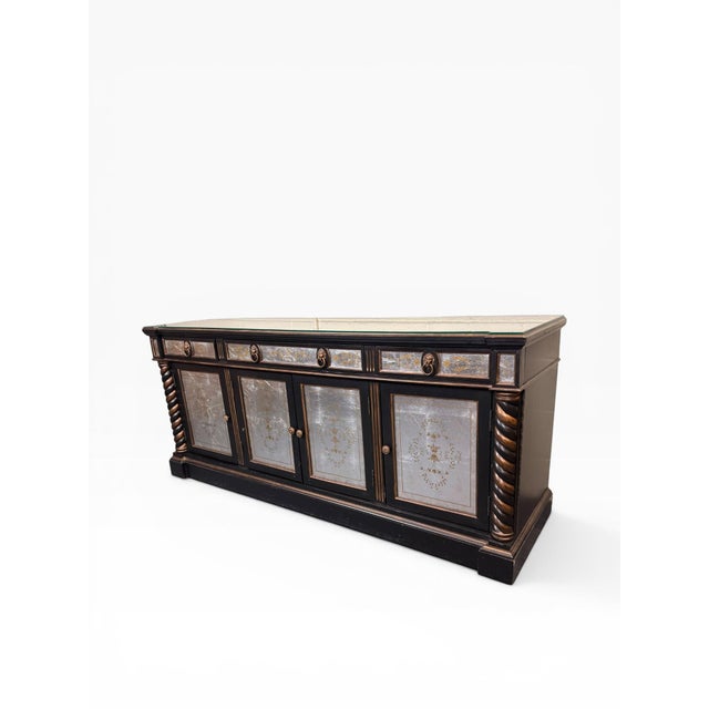 Hollywood Regency 1990s Lillian August for Drexel Heritage Hollywood Regency Eglomisé & Parcel Gilt Credenza / Media Console For Sale - Image 3 of 11