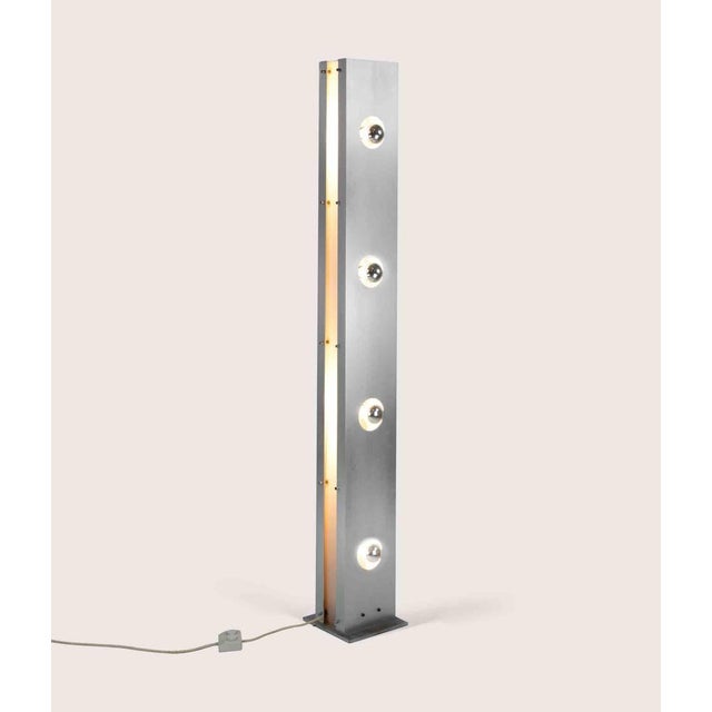 Vintage Lamp with 4 lights in brushed steel, italian production 1970s. Base 21x21 cm. Very good condition. Up to 250V...