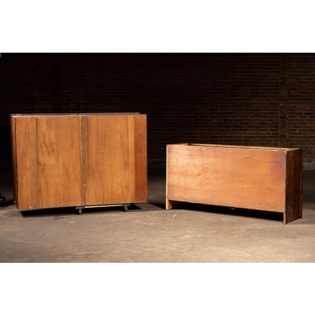 Early 20th Century Oak Display Cabinet With White Interior For Sale - Image 15 of 15