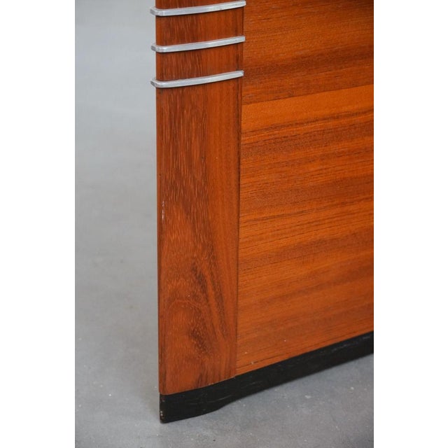 Art Deco Triangular Shaped Side Table from Schuitema For Sale - Image 10 of 15