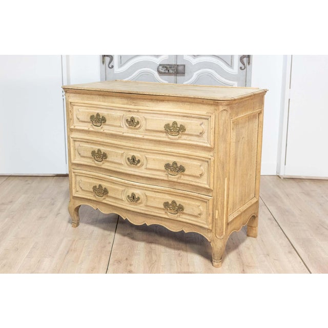 18th Century French Commode For Sale In Atlanta - Image 6 of 12