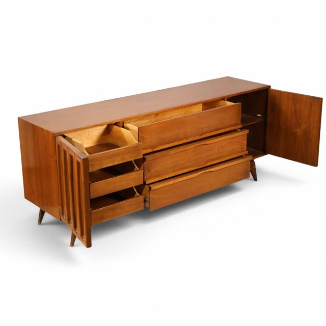 Tobago Vintage Mid Century Modern Lowboy Dresser C. 1960s, Attributed For Sale - Image 10 of 14