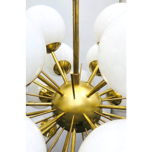Fabio Ltd 21st Century Ventiquattro Natural Brass Glossy White Murano Sputnik Chandelier by Fabio LTD For Sale - Image 4 of 4