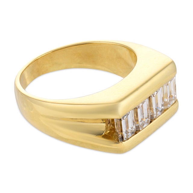1990s Vintage 1.25 Carat Diamond 18k Yellow Gold Ring, Size 3.5 For Sale - Image 5 of 5
