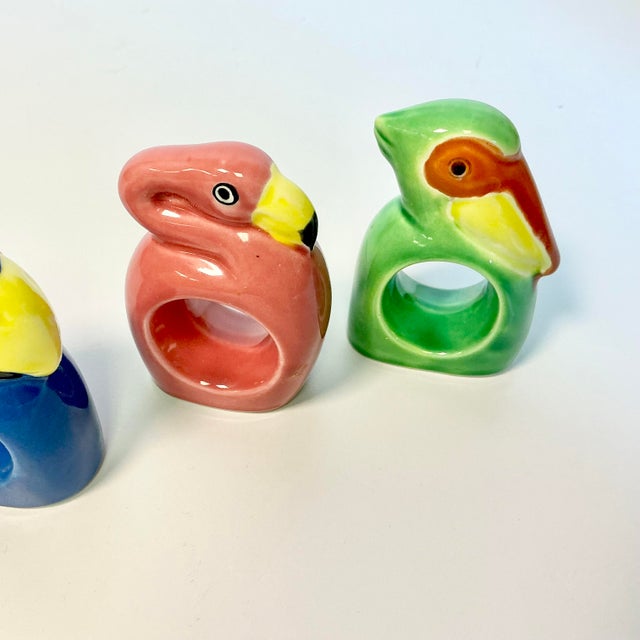1980s Vintage Coastal Boho Chic Tropical Birds Ceramic Napkin Rings - Set of 5. For Sale - Image 10 of 10