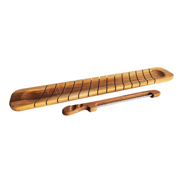 Baguette Bread Board and Bread Knife, 2 Pieces For Sale