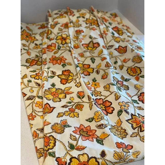 1970s 2 Pair Vintage 70s Retro Groovy Mod Flower Power Jacobean Design HTF Deadstock Curtains Mint For Sale - Image 5 of 10
