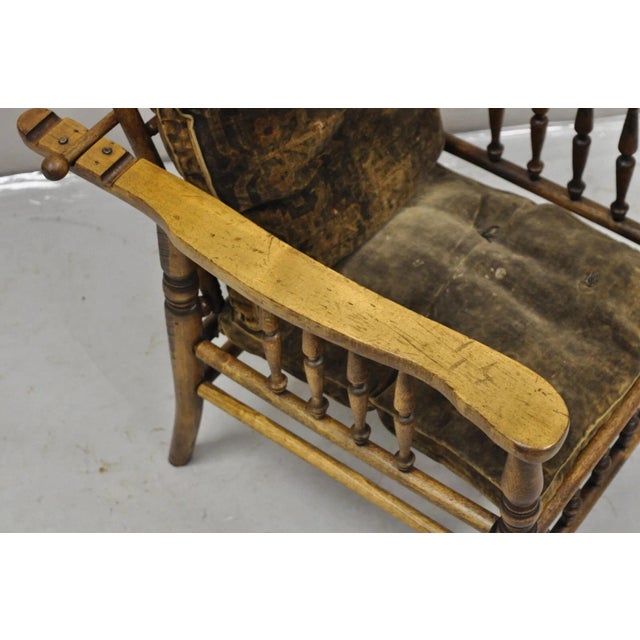 Brown Antique Arts & Crafts Mission Turn Carved Walnut Small Child's Morris Chair For Sale - Image 8 of 11