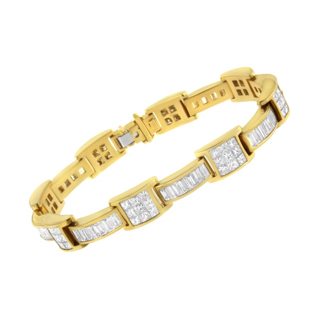 Contemporary 14K Yellow Gold Princess and Baguette-Cut Diamond Box-Link Bracelet(10.75 cttw,G-H Color,VS2-SI1 Clarity) For Sale - Image 3 of 7