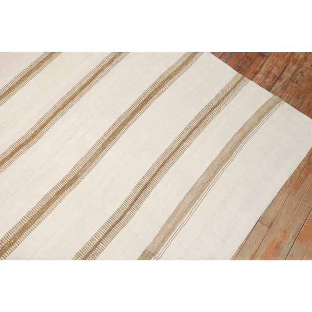 Striped Large Vintage Zabihi Collection Turkish Kilim - 10'1" x 14'2" For Sale In New York - Image 6 of 8