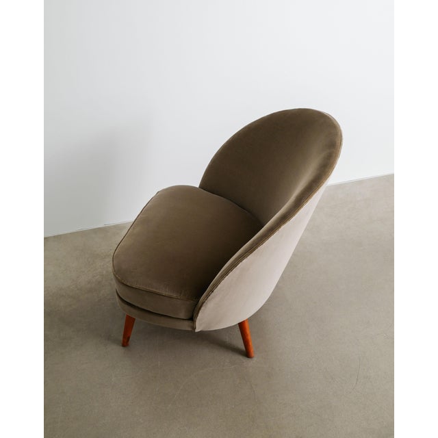 Mid-Century Modern Swedish Asymmetrical Chair in Green Brown Velvet by Arne Norell, 1950s For Sale - Image 3 of 7