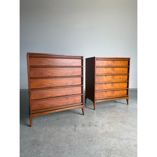 1960s Mid Century Lane Rhythm Tallboy Dresser For Sale - Image 5 of 12
