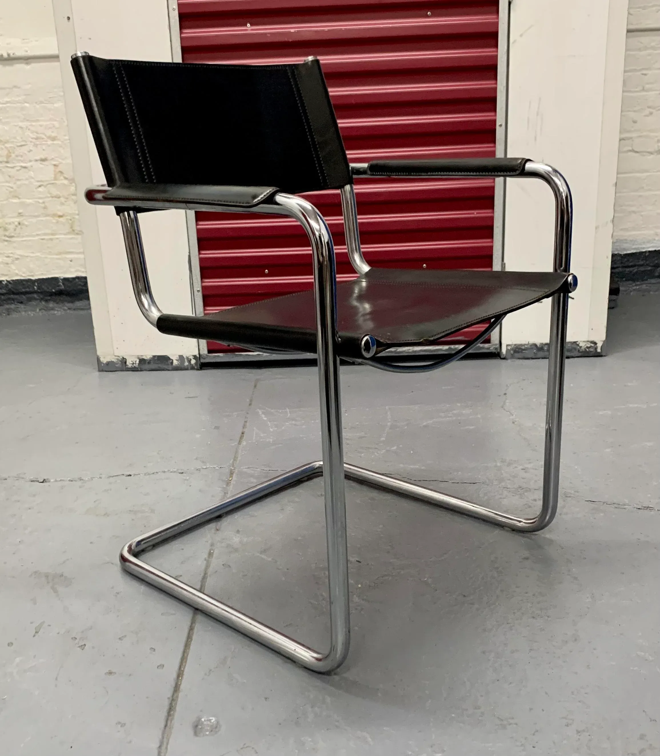 1970s Matteo Grassi Cantilever Mg5 Black Leather Chair by Centro