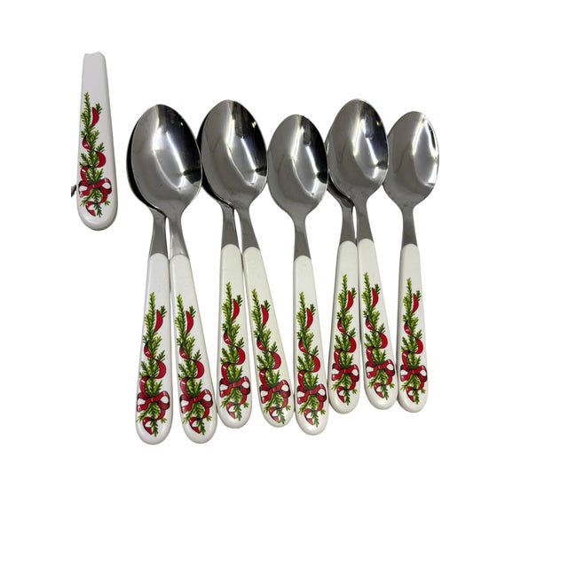 Oneida Christmas Bow Stainless Steel Silverware 8 Piece Setting- 40 Pieces For Sale - Image 9 of 9