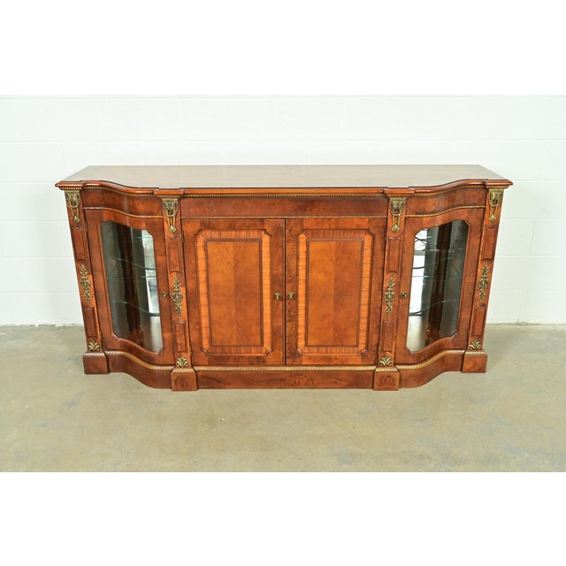 Henredon Grand Provenance Italian Neoclassical Walnut and Burl Wood Lighted Sideboard or Bar Cabinet For Sale - Image 14 of 14