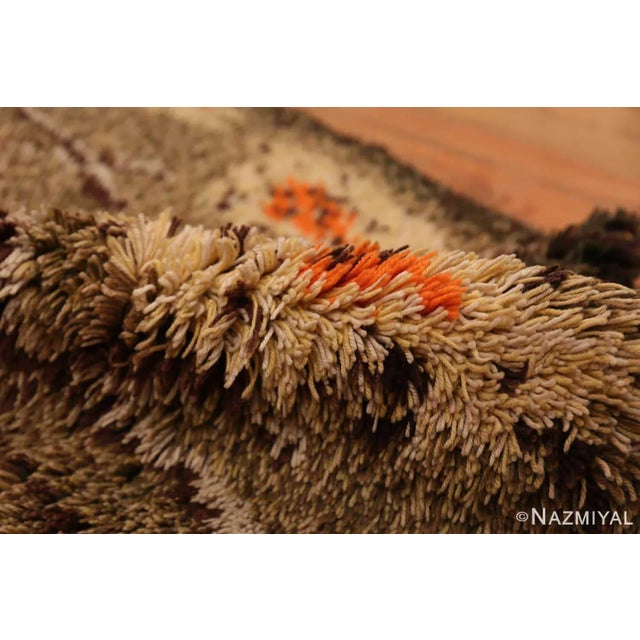 Nazmiyal Collection Vintage Shag Pile Swedish Rya Rug For Sale In New York - Image 6 of 7