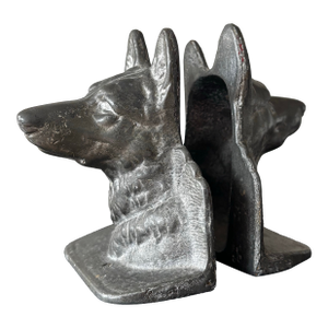 Early 20th Century Pair of Cast Iron German Shepherd Dog Bookends