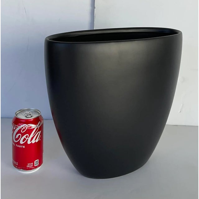 2020s Small Modern Matte Black Oval Vase For Sale - Image 5 of 5