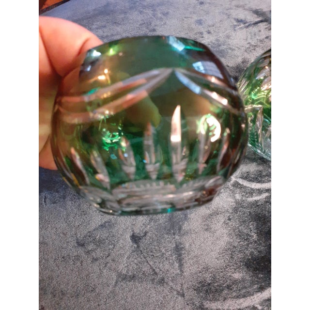 1980s Bohemia Czech Pair of Emerald Green Cut to Clear Votive Holders - a Pair For Sale In Dallas - Image 6 of 8