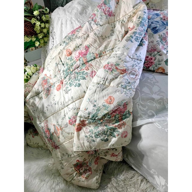 Lauren Ralph Lauren Vintage Ralph Lauren Villandry Floral Urn King Comforter Cover Cotton Sateen 450 Tc 92” X 107” For Sale - Image 4 of 12