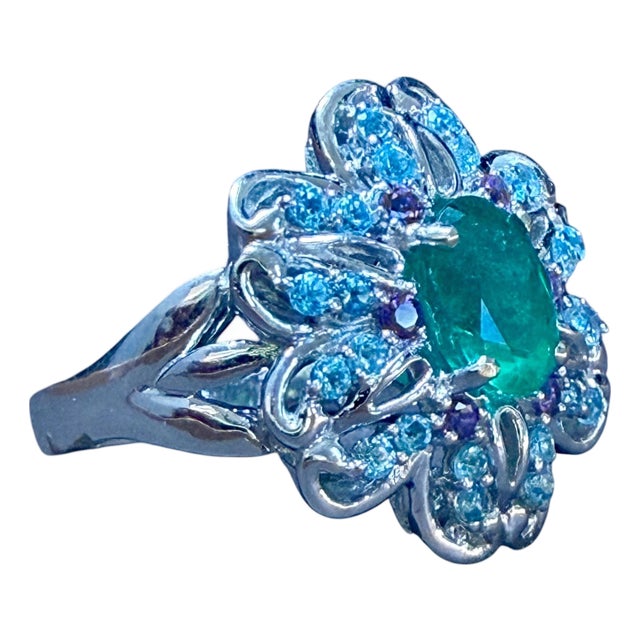 1.5 Carat Natural Oval Cut Emerald Ring With Blue Topaz & Amethyst 14 Karat Gold For Sale