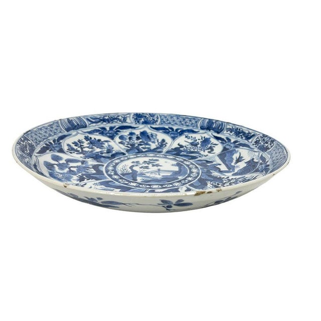 Qing Dynasty Kangxi Blue and White Dish For Sale - Image 3 of 12