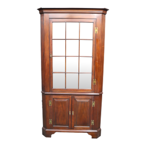 Henkel Harris Genuine Mahogany Illuminated Corner Cabinet / Curio Display Cabinet