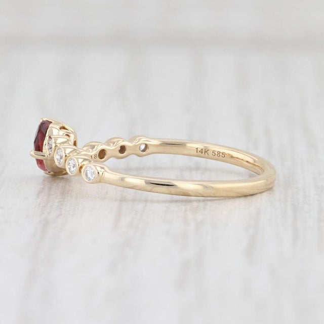 Modern New 0.50ctw Pink Tourmaline Diamond Ring 14k Gold Size 6.5 Bypass Stackable Band For Sale - Image 3 of 7