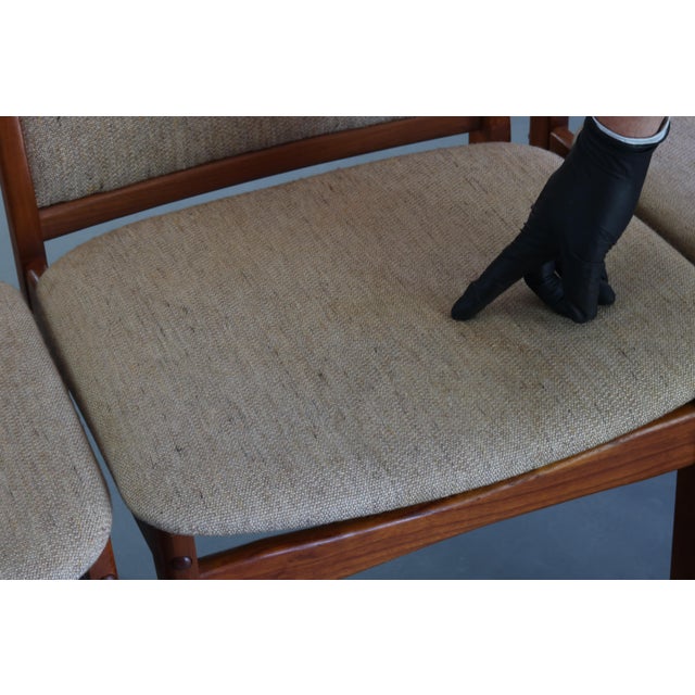 Brown Set of 6 Danish Modern Dining Chairs in Teak in Original Oatmeal Fabric, Denmark For Sale - Image 8 of 13