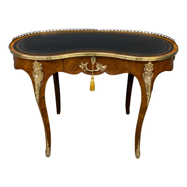 Victorian Kidney Shaped Rosewood Writing Table, 1870 For Sale