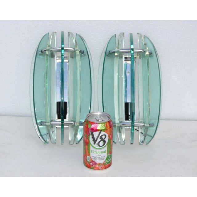 1970s Italian Veca Clear & Green Glass Wall Sconces Mid-Century Modern 1970, Pair For Sale - Image 5 of 13