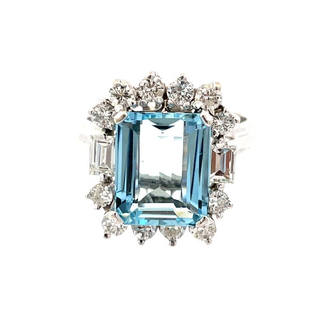 Silver 14k Gold 4 Carat Emerald Cut Aquamarine & Natural Diamond Ring, Size 7 For Sale - Image 8 of 9