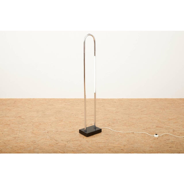 Black Lacquered Metal Base Lamp, in Good conditions. Designed 1970 to 1979 European Plug (up to 250V).The wiring of this...