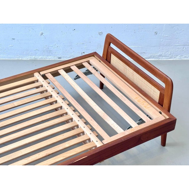 Swiss Form Teak Bed with Rattan Weave, Switzerland, 1950s For Sale - Image 13 of 17