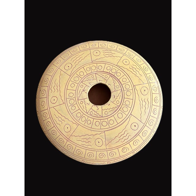 Late 20th Century Signed Diné Navajo Terracotta Clay Flat Seed Pot Vase / Native American Studio Art Pottery / South West Art For Sale In Cleveland - Image 6 of 9