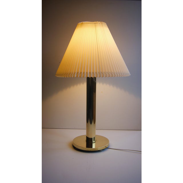 Gold Giant Vintage Brass Table Lamp in Minimalistic Cylindrical Column Design. Denmark 1960s. For Sale - Image 8 of 9